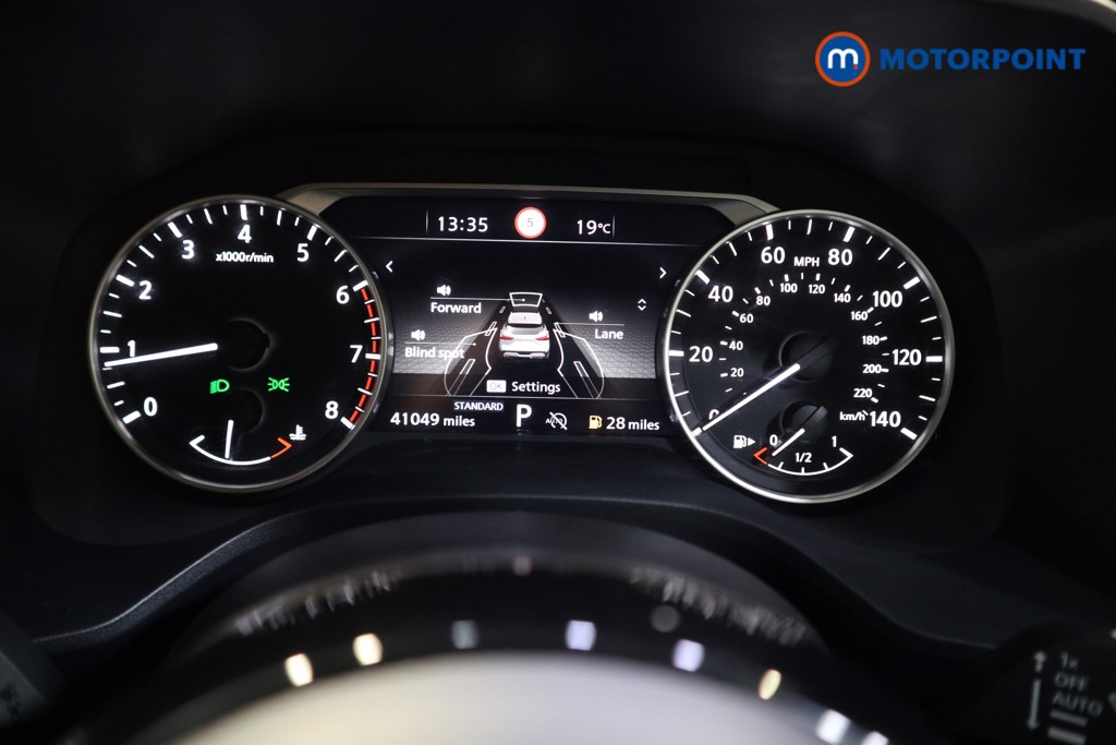 Nissan Qashqai Acenta Premium Automatic Petrol SUV - Stock Number (1574328) - 5th supplementary image