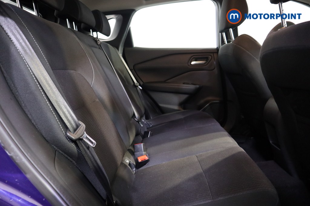 Nissan Qashqai Acenta Premium Automatic Petrol SUV - Stock Number (1574328) - 12th supplementary image