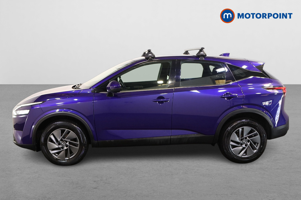 Nissan Qashqai Acenta Premium Automatic Petrol SUV - Stock Number (1574328) - Passenger side