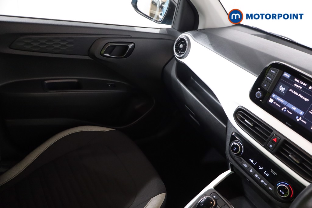 Hyundai I10 Premium Automatic Petrol Hatchback - Stock Number (1574409) - 15th supplementary image