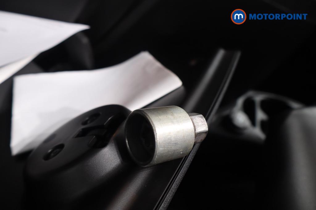 Abarth 595 1.4 T-Jet 145 2Dr Manual Petrol Convertible - Stock Number (1574603) - 11th supplementary image