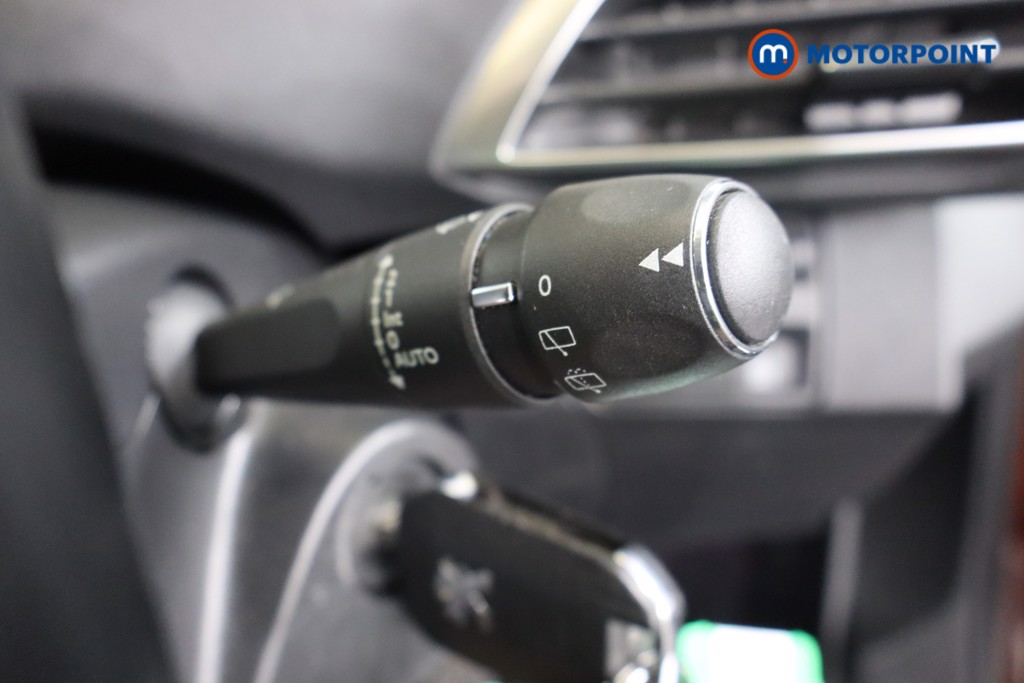 Peugeot 3008 Allure Manual Petrol SUV - Stock Number (1574668) - 16th supplementary image