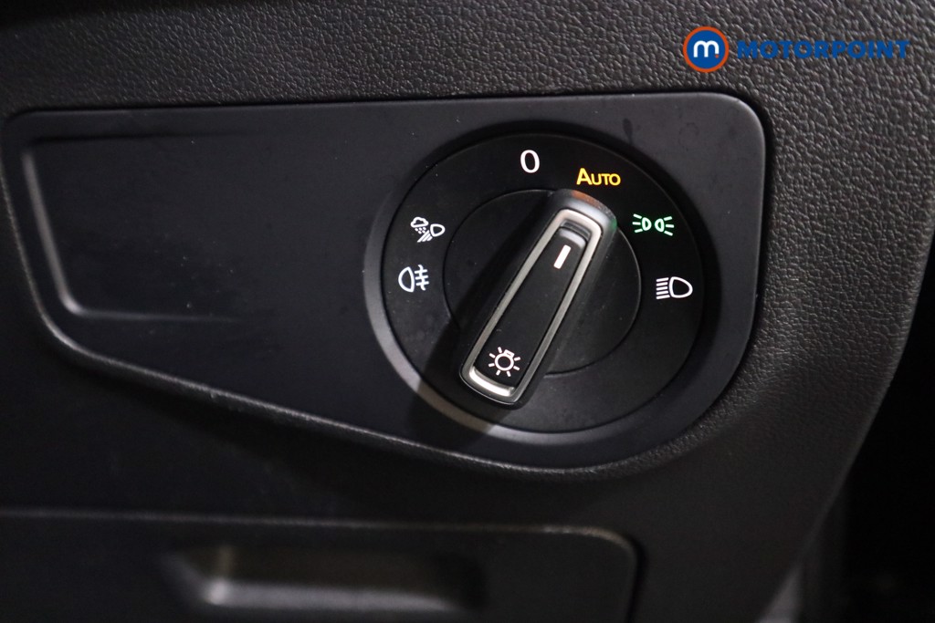 Volkswagen Tiguan R-Line Automatic Petrol SUV - Stock Number (1574750) - 9th supplementary image