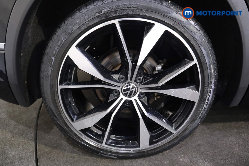 Volkswagen Tiguan R-Line Automatic Petrol SUV - Stock Number (1574750) - 15th supplementary image