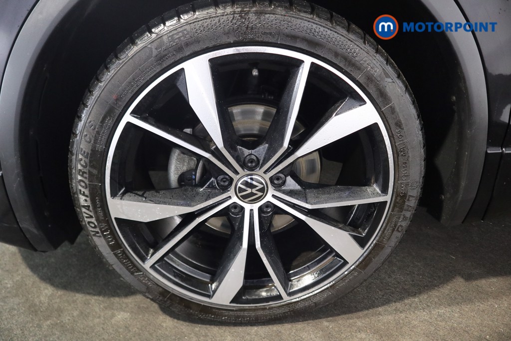 Volkswagen Tiguan R-Line Automatic Petrol SUV - Stock Number (1574750) - 17th supplementary image