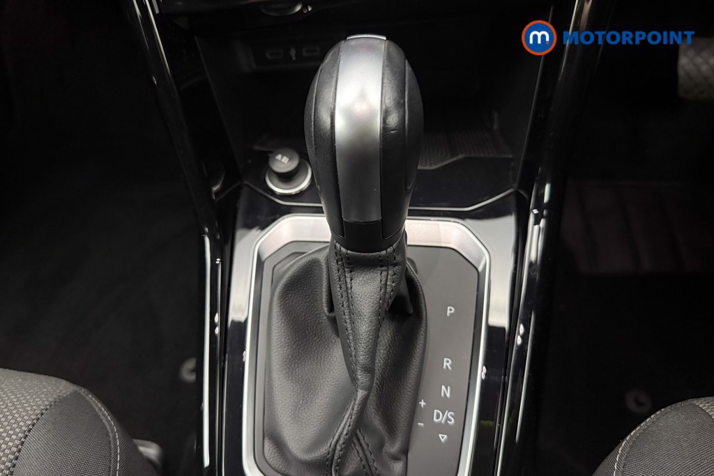Volkswagen T-Roc Black Edition Automatic Petrol SUV - Stock Number (1574777) - 15th supplementary image
