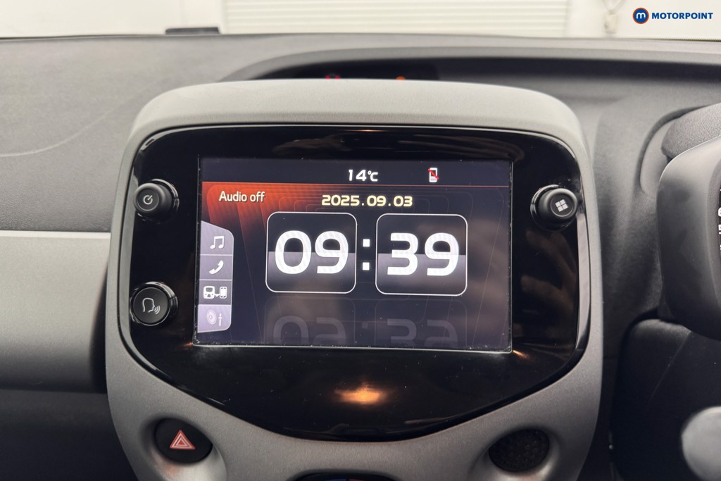 Toyota Aygo X-Play Automatic Petrol Hatchback - Stock Number (1575198) - 2nd supplementary image