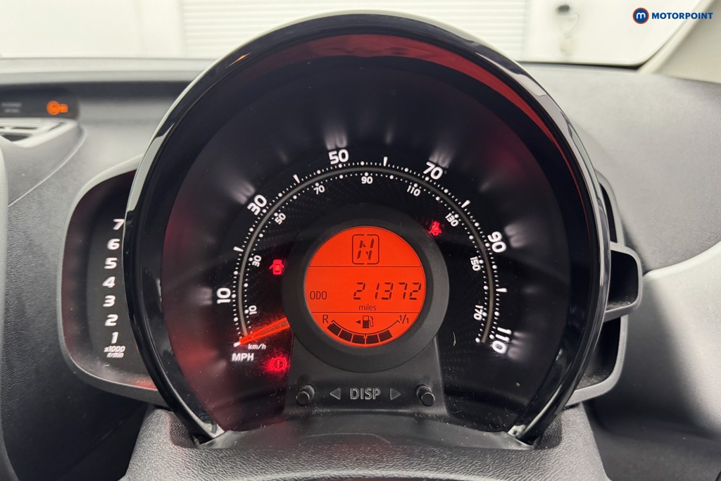 Toyota Aygo X-Play Automatic Petrol Hatchback - Stock Number (1575198) - 4th supplementary image