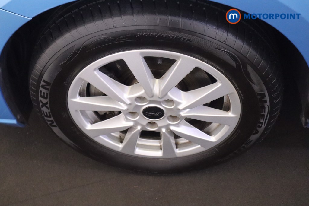 Ford Tourneo Connect Titanium Automatic Diesel People Carrier - Stock Number (1575262) - 11th supplementary image