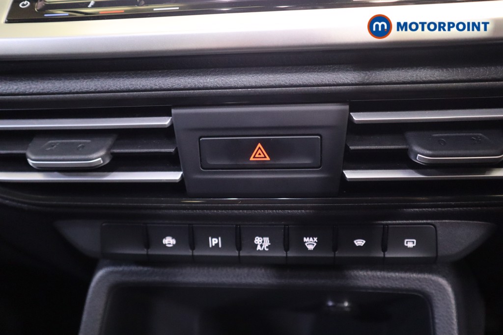 Ford Tourneo Connect Titanium Automatic Diesel People Carrier - Stock Number (1575262) - 21st supplementary image