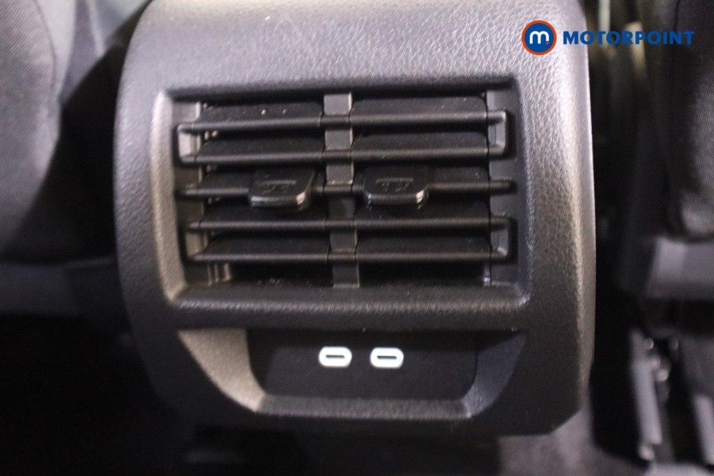 Ford Tourneo Connect Titanium Automatic Diesel People Carrier - Stock Number (1575262) - 29th supplementary image