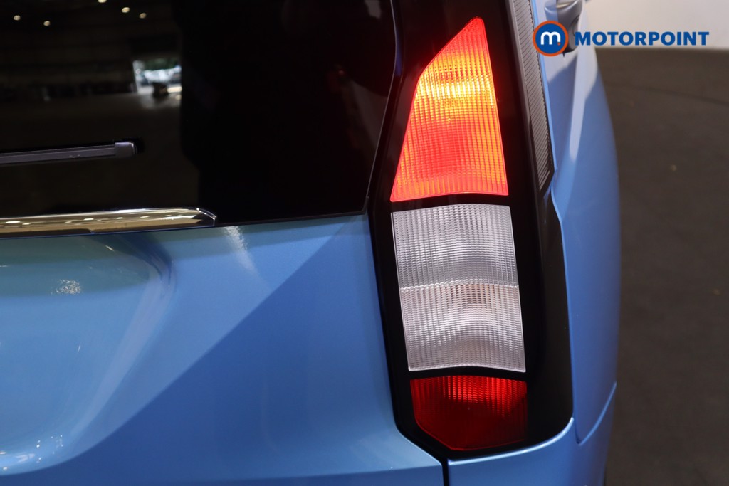 Ford Tourneo Connect Titanium Automatic Diesel People Carrier - Stock Number (1575262) - 35th supplementary image