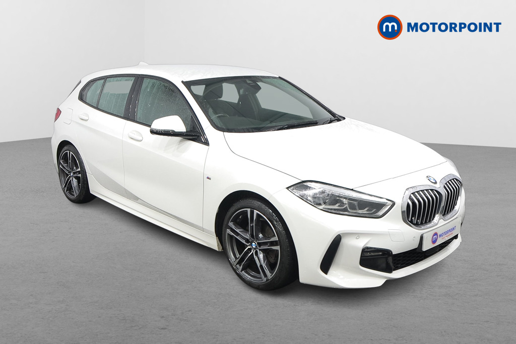 BMW 1 Series M Sport Manual Diesel Hatchback - Stock Number (1575311) - Drivers side front corner