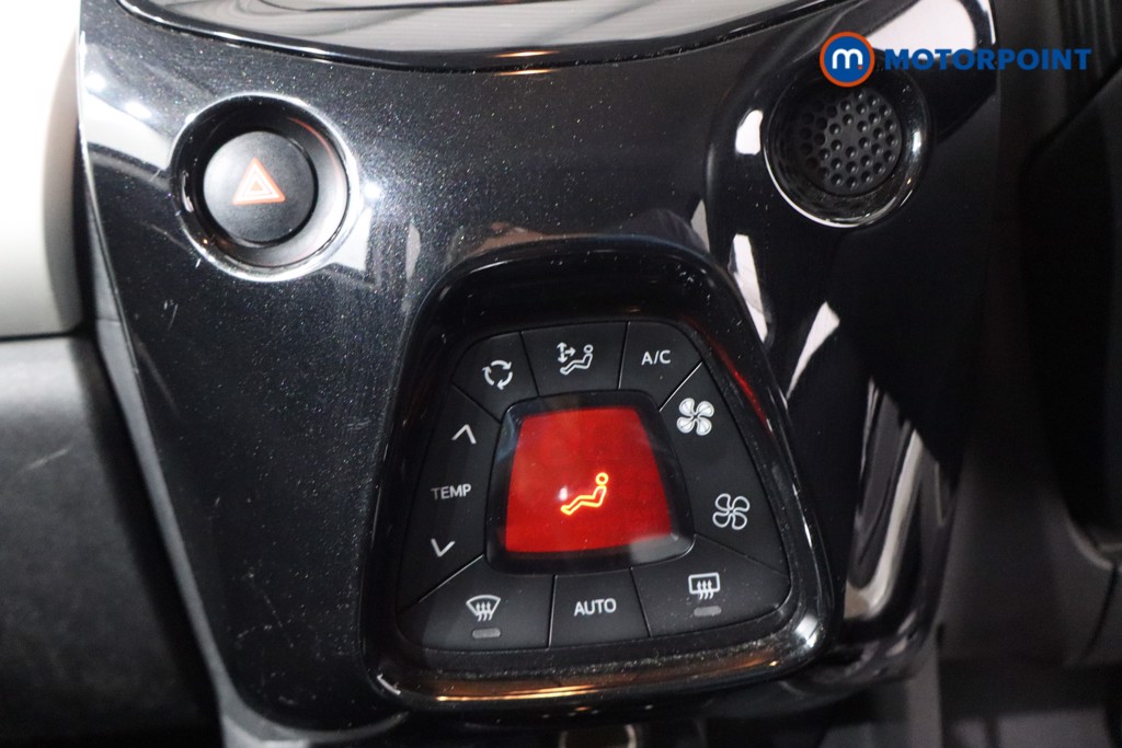 Toyota Aygo X-Press Manual Petrol Hatchback - Stock Number (1575424) - 20th supplementary image