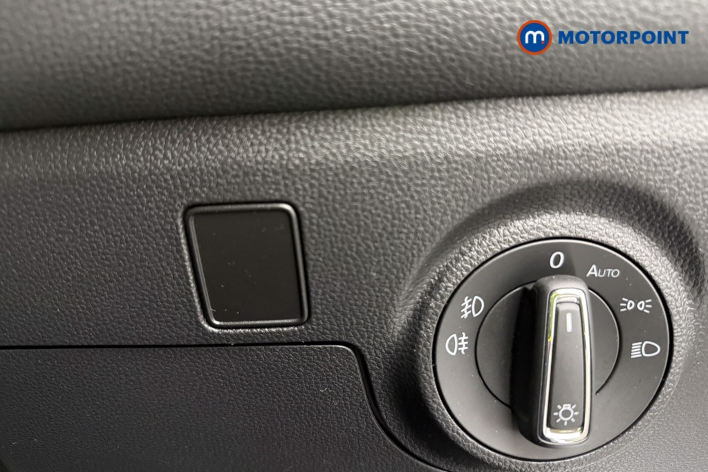 Seat Ibiza FR Manual Petrol Hatchback - Stock Number (1575466) - 16th supplementary image