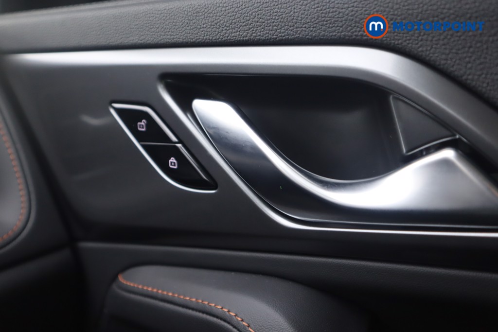 Mg Motor Uk HS Trophy Automatic Petrol SUV - Stock Number (1575661) - 9th supplementary image