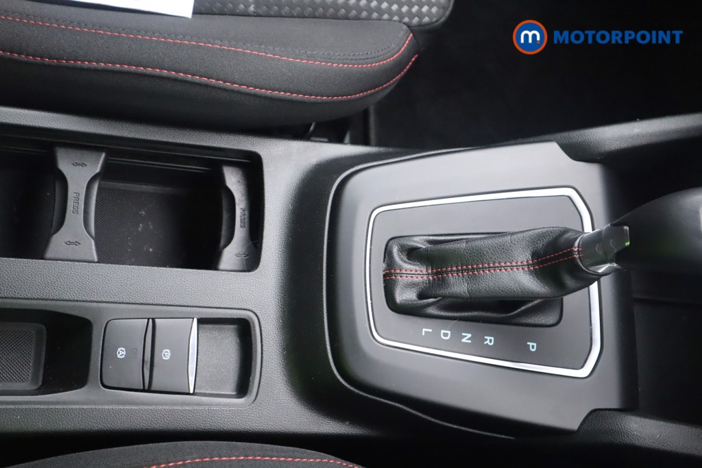 Ford Focus St-Line Automatic Petrol-Electric Hybrid Hatchback - Stock Number (1575797) - 4th supplementary image