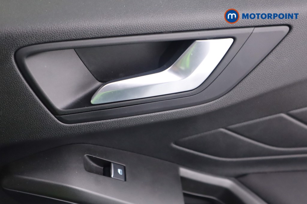 Ford Focus St-Line Automatic Petrol-Electric Hybrid Hatchback - Stock Number (1575797) - 17th supplementary image