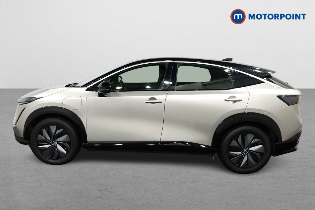 Nissan Ariya Engage Automatic Electric SUV - Stock Number (1575872) - Passenger side