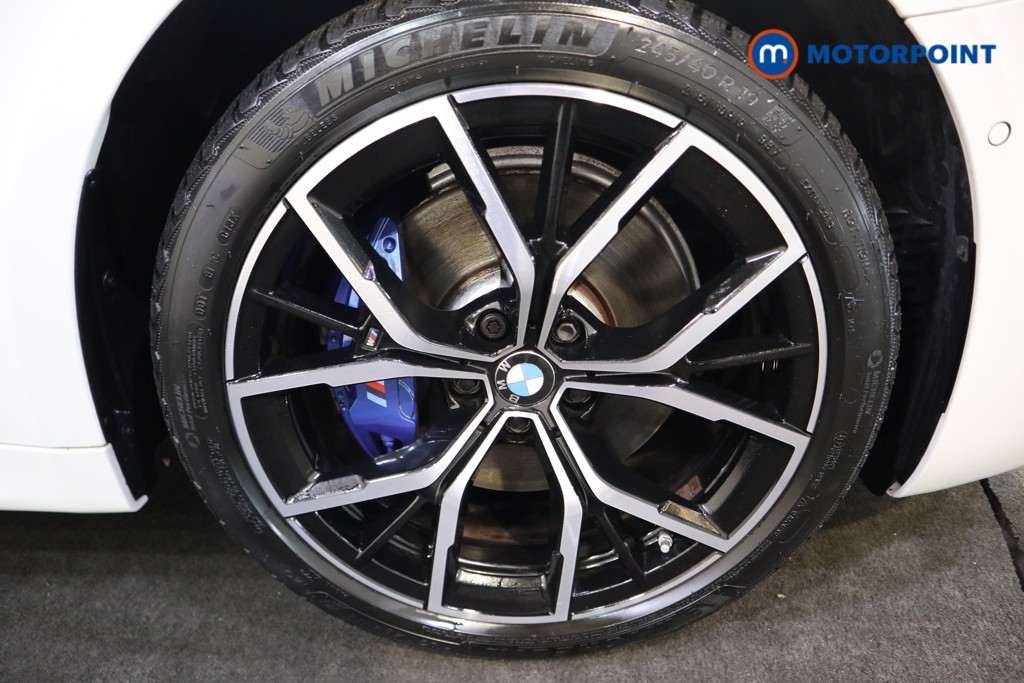 BMW 5 Series M Sport Automatic Petrol Plug-In Hybrid Saloon - Stock Number (1575973) - 21st supplementary image