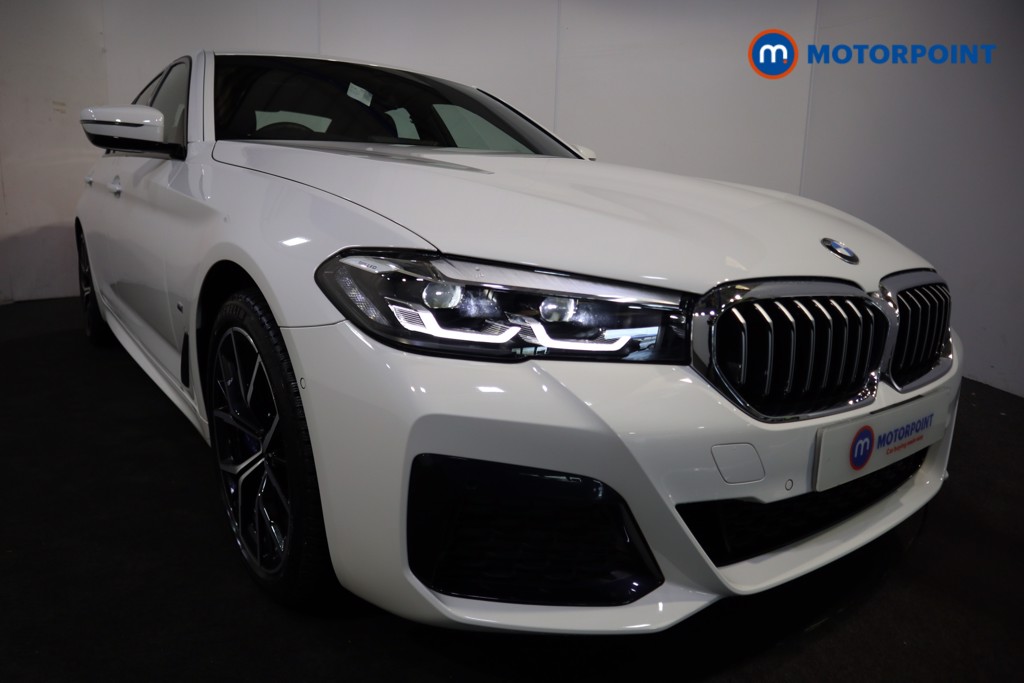BMW 5 Series M Sport Automatic Petrol Plug-In Hybrid Saloon - Stock Number (1575973) - 34th supplementary image