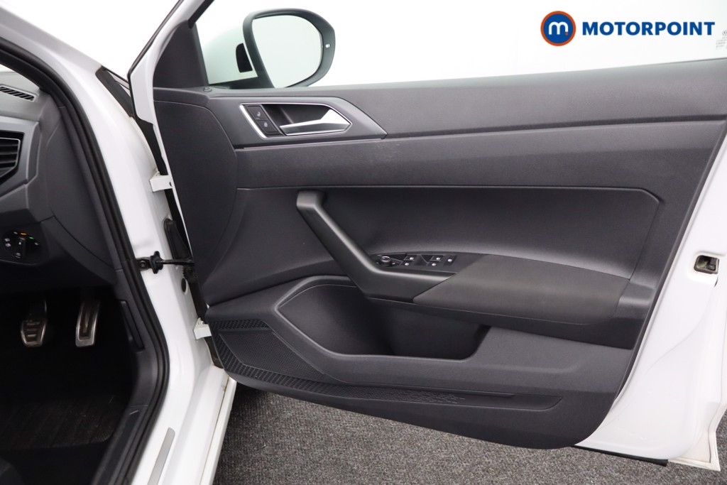 Volkswagen Taigo R-Line Manual Petrol SUV - Stock Number (1576284) - 18th supplementary image