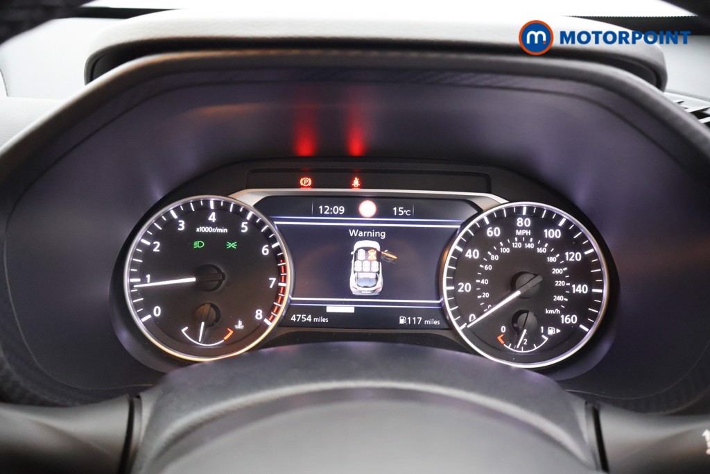 Nissan Juke Tekna Manual Petrol SUV - Stock Number (1576381) - 4th supplementary image