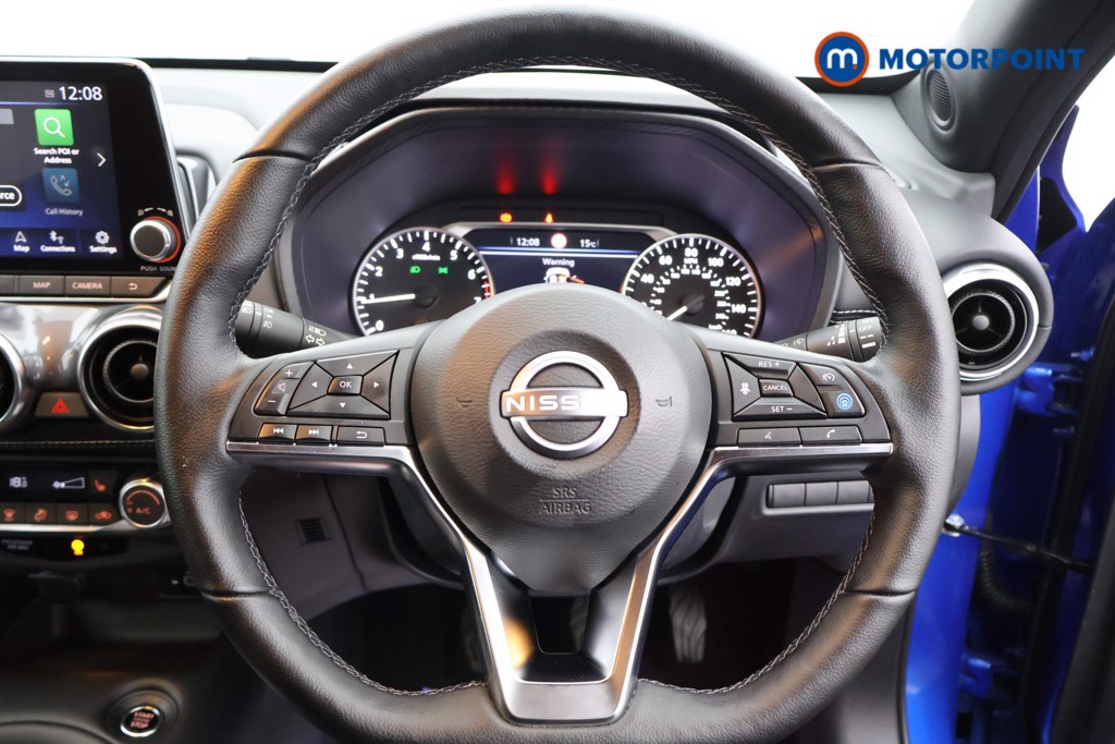 Nissan Juke Tekna Manual Petrol SUV - Stock Number (1576381) - 1st supplementary image