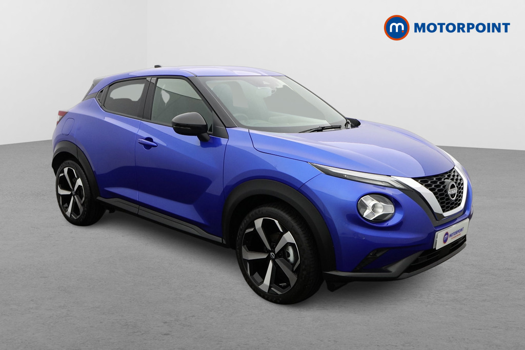 Nissan Juke Tekna Manual Petrol SUV - Stock Number (1576381) - Drivers side front corner