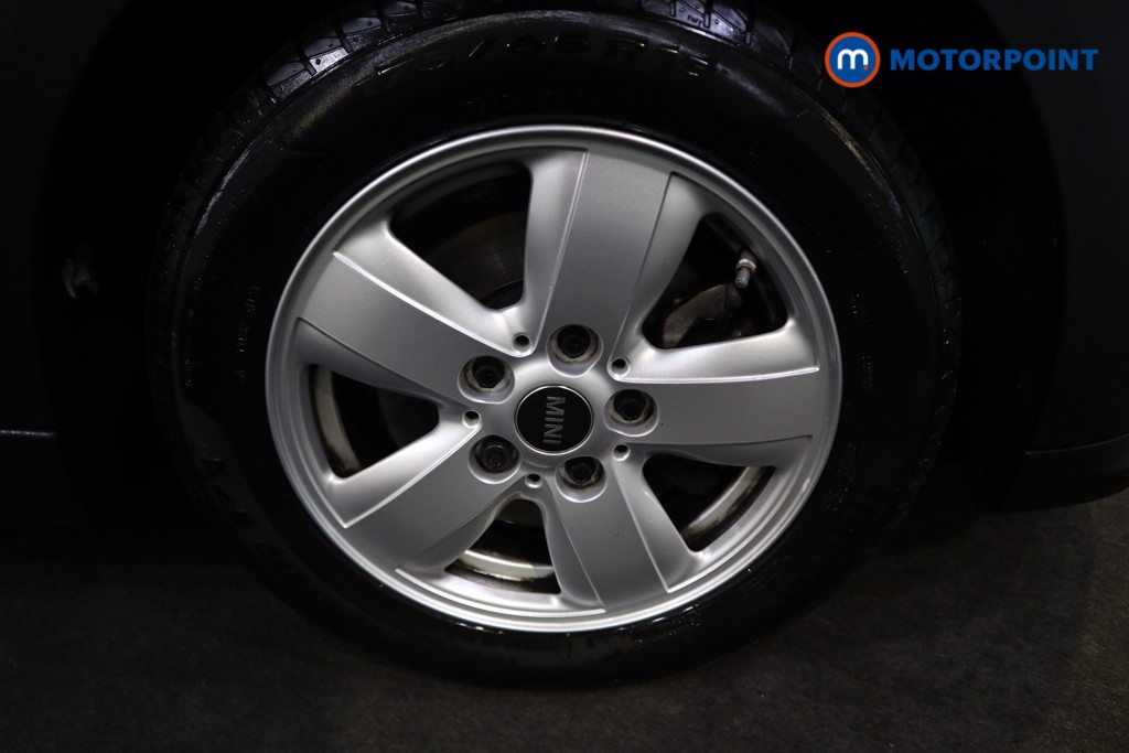 Mini Hatchback Cooper Classic Manual Petrol Hatchback - Stock Number (1576578) - 16th supplementary image