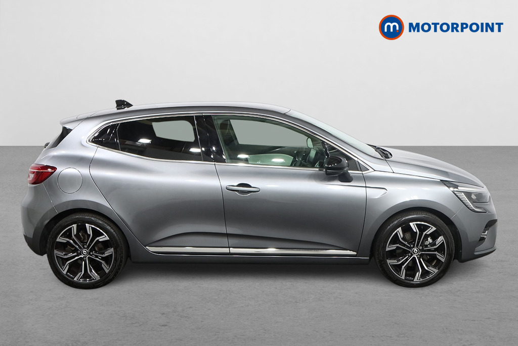 Renault Clio Techno Automatic Petrol-Electric Hybrid Hatchback - Stock Number (1576669) - Drivers side