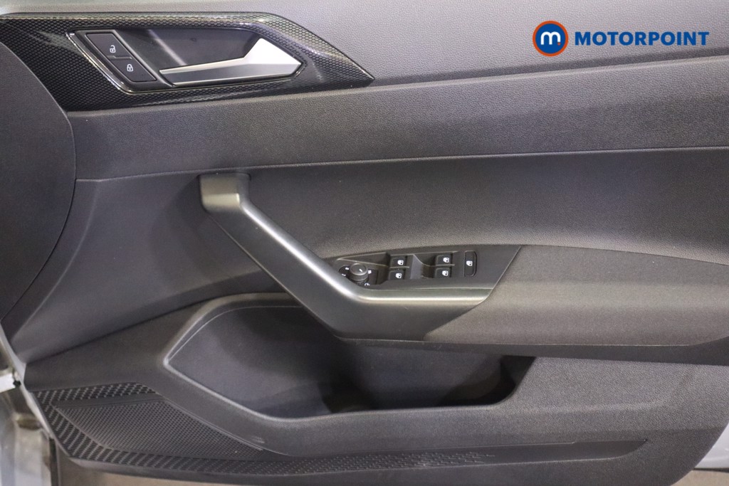 Volkswagen Taigo Life Automatic Petrol SUV - Stock Number (1576698) - 13th supplementary image