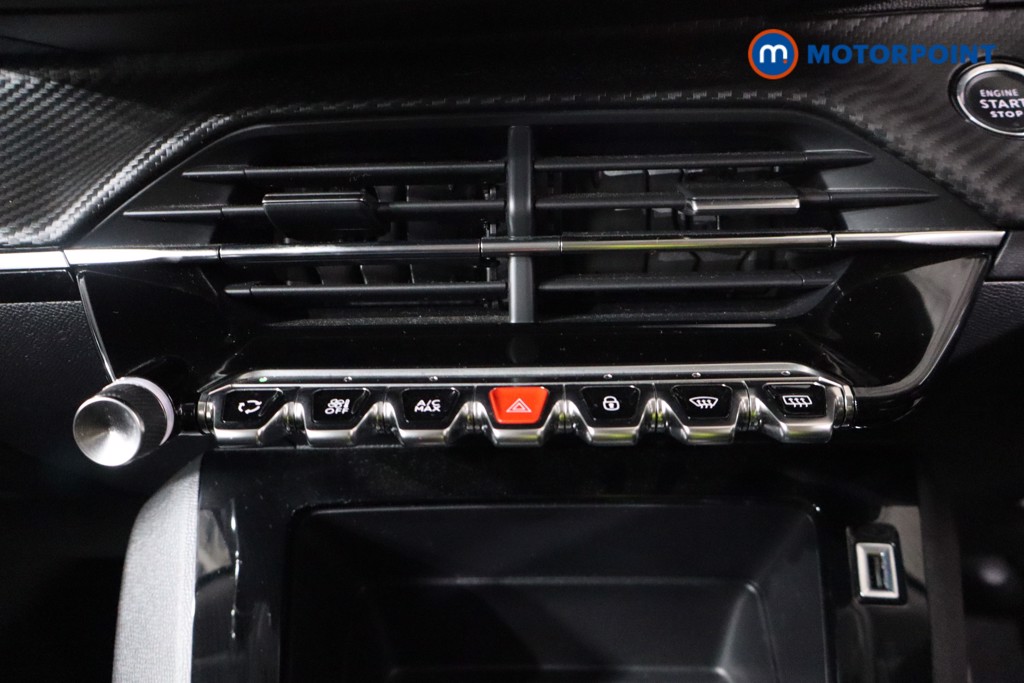 Peugeot 2008 Active Premium Manual Petrol SUV - Stock Number (1577175) - 16th supplementary image