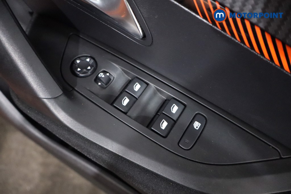 Peugeot 2008 Active Premium Manual Petrol SUV - Stock Number (1577175) - 23rd supplementary image