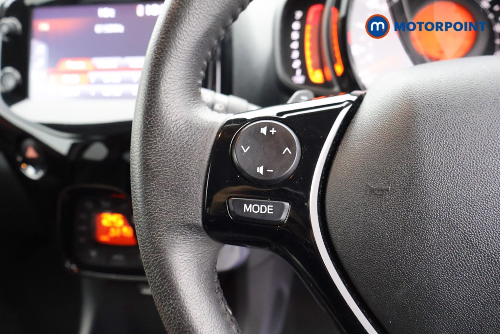 Peugeot 108 Collection Automatic Petrol Hatchback - Stock Number (1577211) - 2nd supplementary image