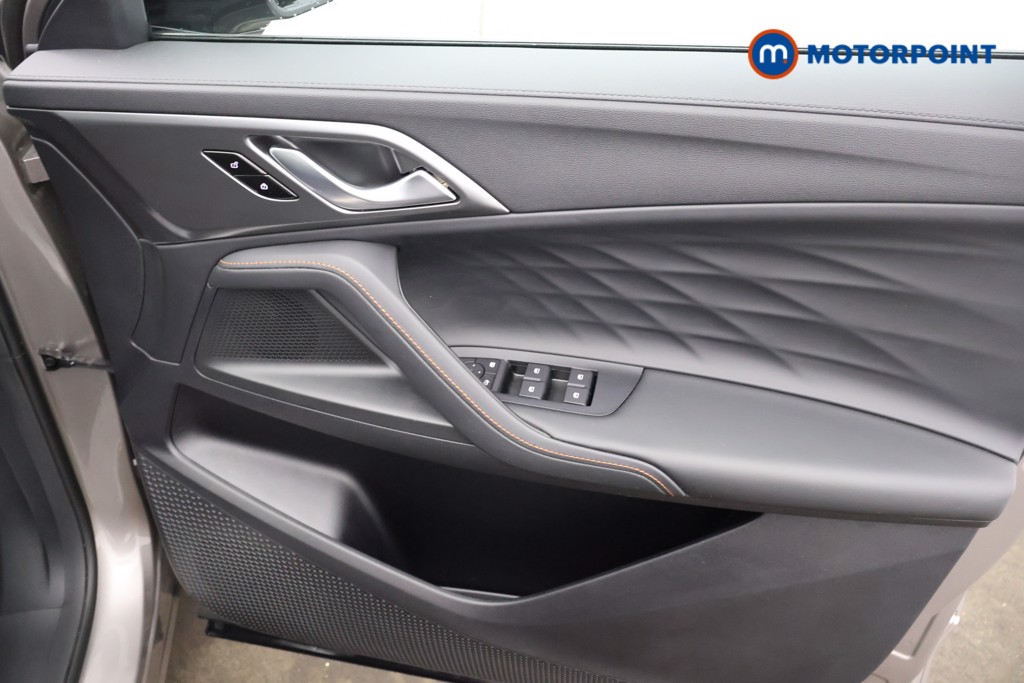 Mg Motor Uk HS Trophy Automatic Petrol SUV - Stock Number (1577277) - 9th supplementary image
