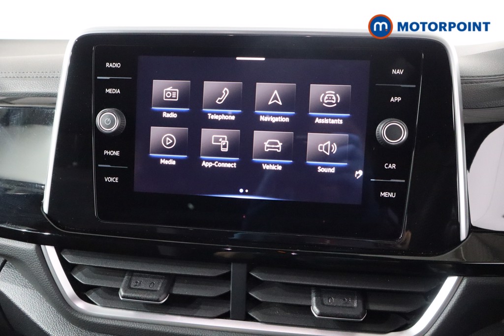 Volkswagen T-Roc R-Line Automatic Diesel SUV - Stock Number (1577578) - 2nd supplementary image