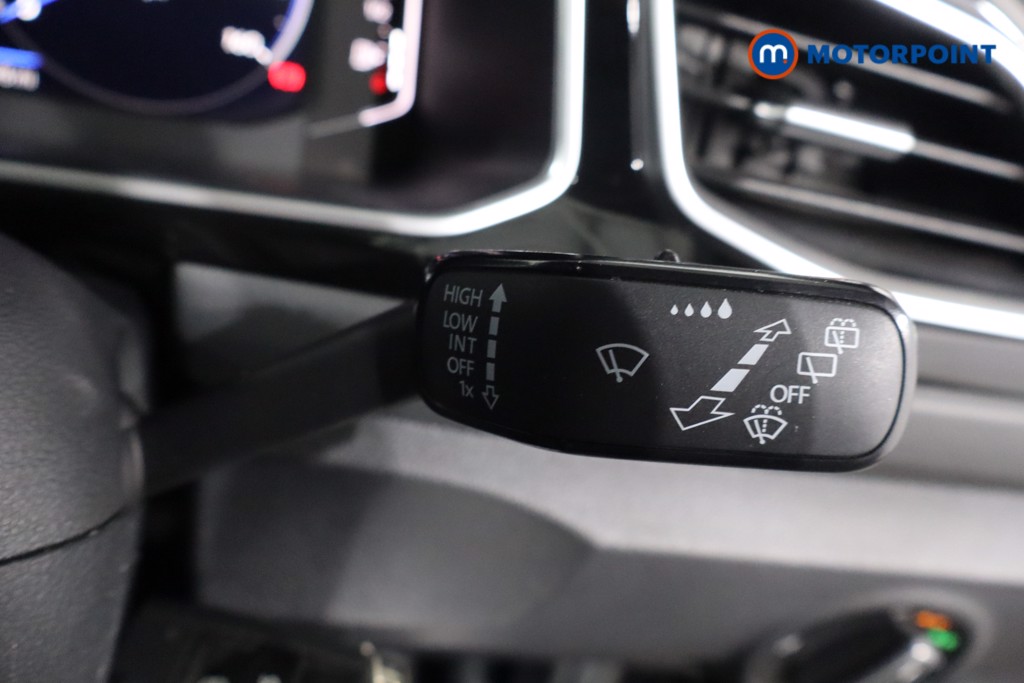 Volkswagen T-Roc R-Line Automatic Diesel SUV - Stock Number (1577578) - 19th supplementary image