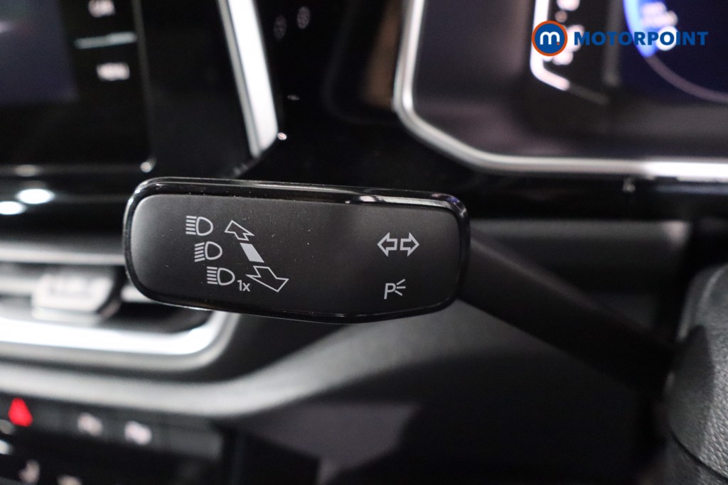 Volkswagen T-Roc R-Line Automatic Diesel SUV - Stock Number (1577578) - 20th supplementary image