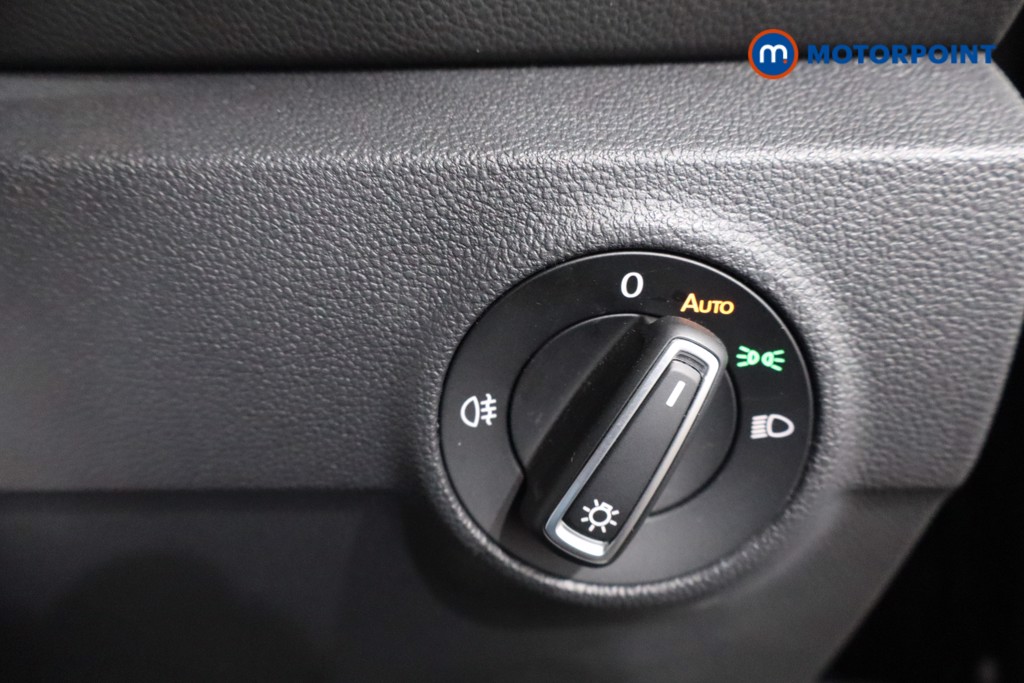 Volkswagen T-Roc R-Line Automatic Diesel SUV - Stock Number (1577578) - 24th supplementary image