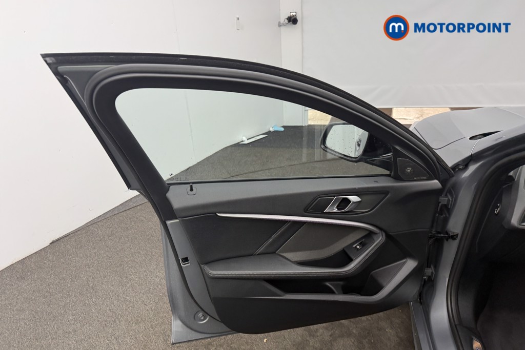 BMW 1 Series M Sport Manual Petrol Hatchback - Stock Number (1577893) - 2nd supplementary image