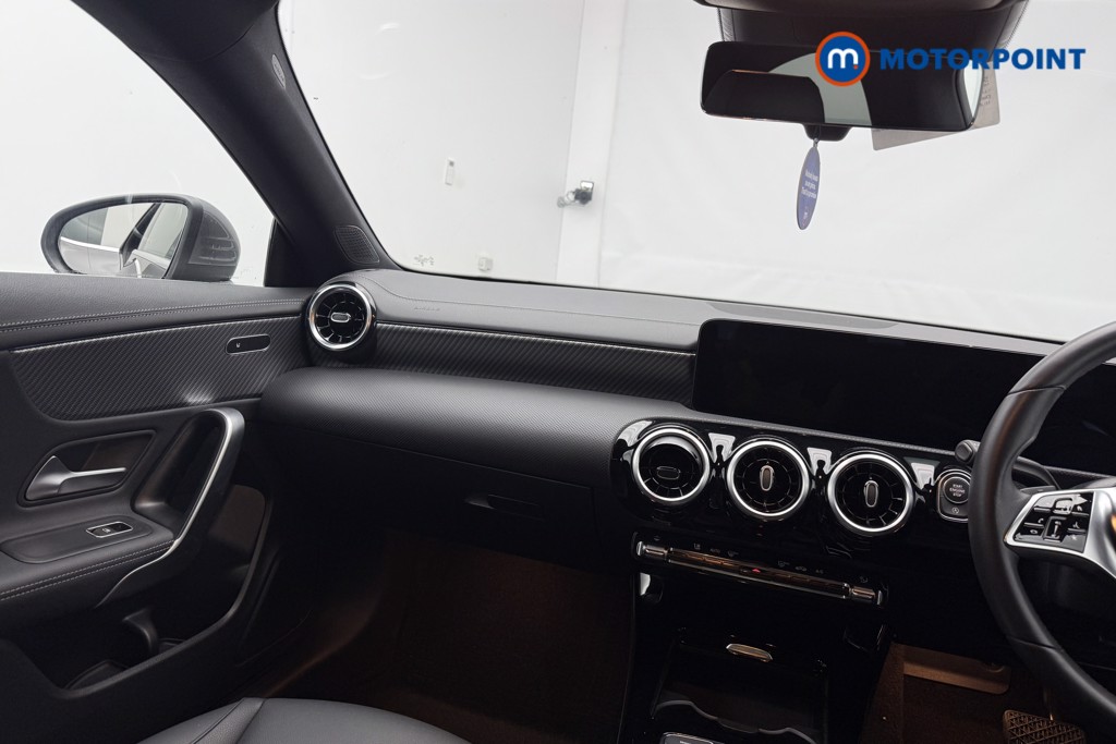 Mercedes-Benz CLA Sport Automatic Diesel Coupe - Stock Number (1578147) - 5th supplementary image