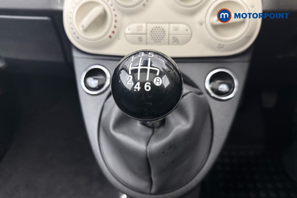 Fiat 500 1.0 Mild Hybrid 3Dr Manual Petrol-Electric Hybrid Hatchback - Stock Number (1552579) - 5th supplementary image