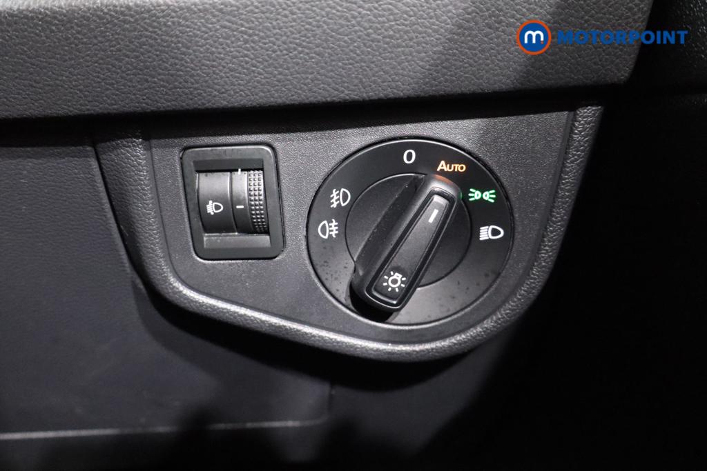 Volkswagen Polo R-Line Automatic Petrol Hatchback - Stock Number (1554637) - 11th supplementary image
