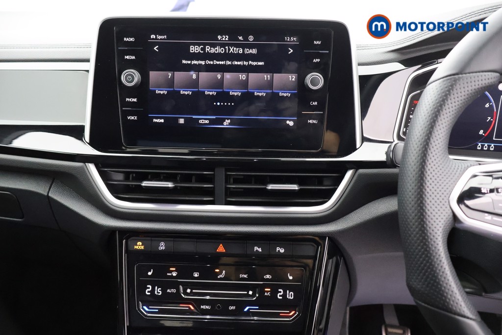 Volkswagen T-Roc R-Line Manual Petrol SUV - Stock Number (1555937) - 5th supplementary image