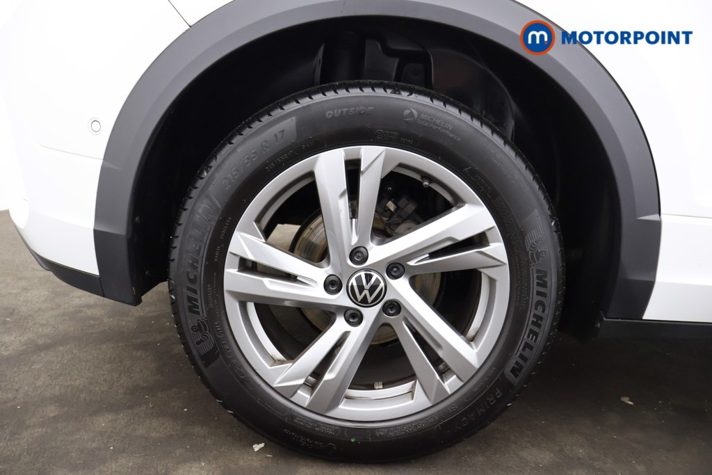 Volkswagen T-Roc R-Line Manual Petrol SUV - Stock Number (1555937) - 14th supplementary image