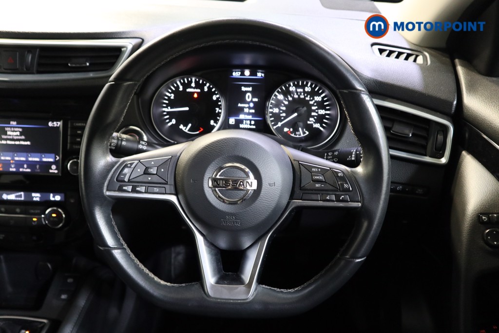 Nissan Qashqai N-Connecta Automatic Petrol SUV - Stock Number (1561379) - 2nd supplementary image