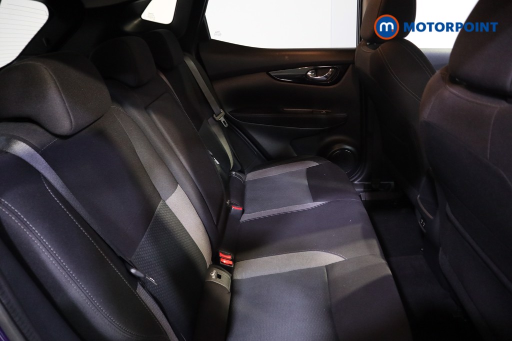 Nissan Qashqai N-Connecta Automatic Petrol SUV - Stock Number (1561379) - 11th supplementary image