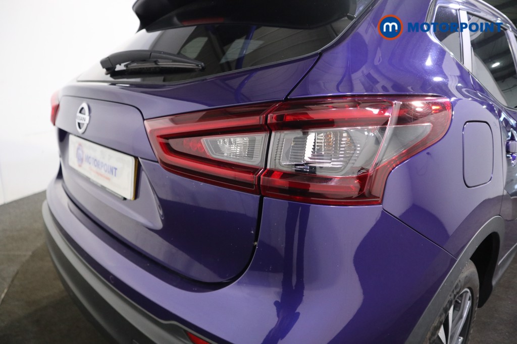 Nissan Qashqai N-Connecta Automatic Petrol SUV - Stock Number (1561379) - 20th supplementary image