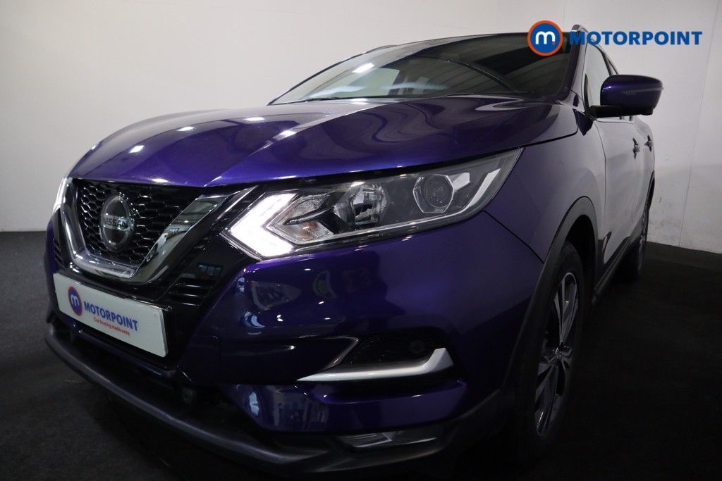 Nissan Qashqai N-Connecta Automatic Petrol SUV - Stock Number (1561379) - 23rd supplementary image